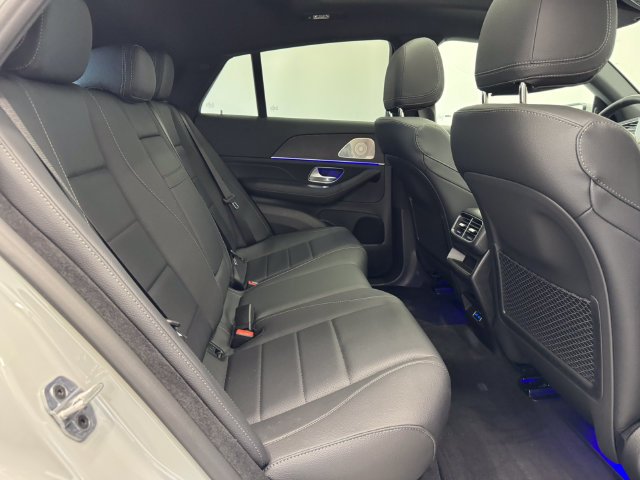 New 2026 MANUFAKTUR Alpine Grey Mercedes-Benz GLE 450 image 20