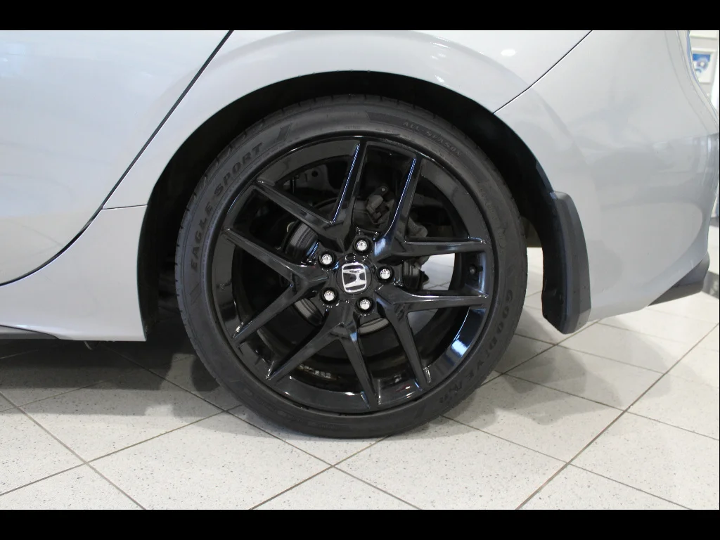 2022 Honda Civic Hatchback Sport - Photo 9