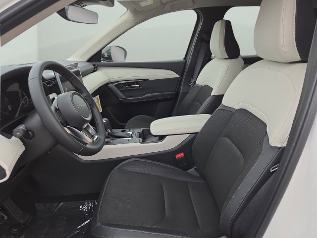 Used 2026 White Metallic Mazda 2.5 S Preferred image 17
