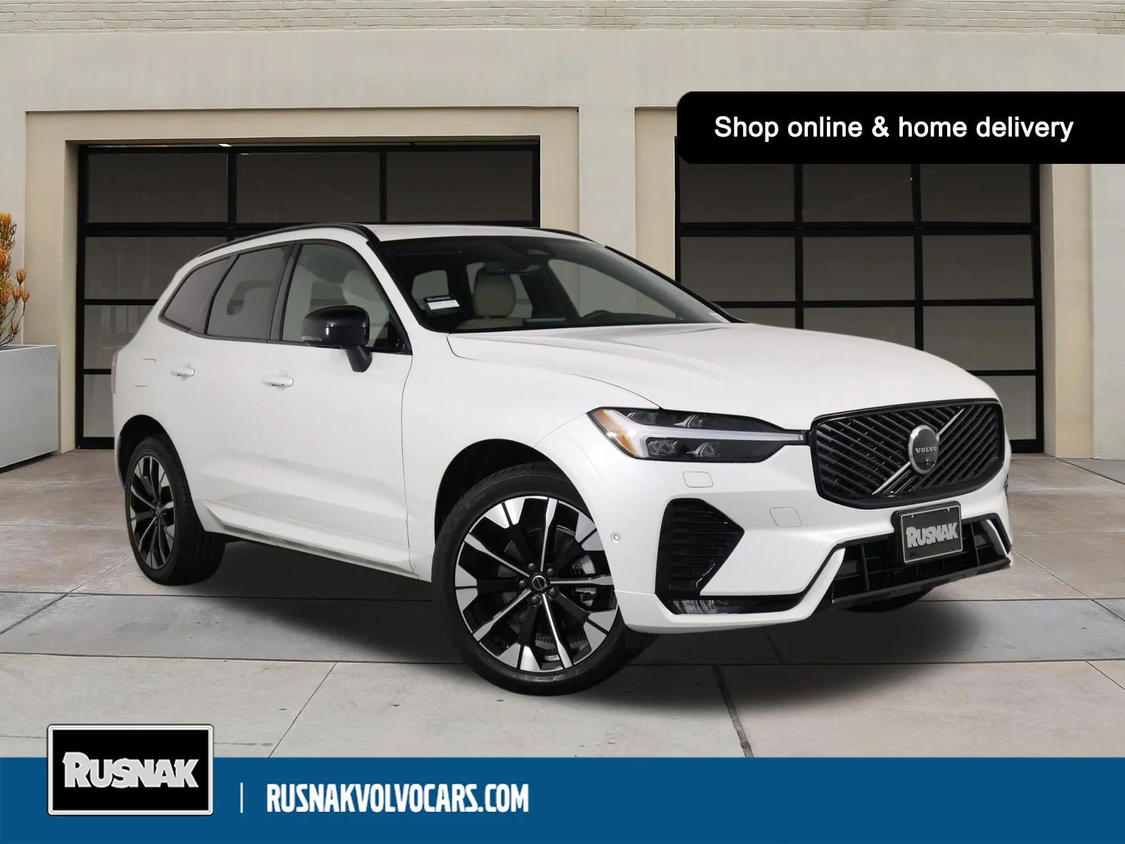 2026 Volvo XC60 Plus