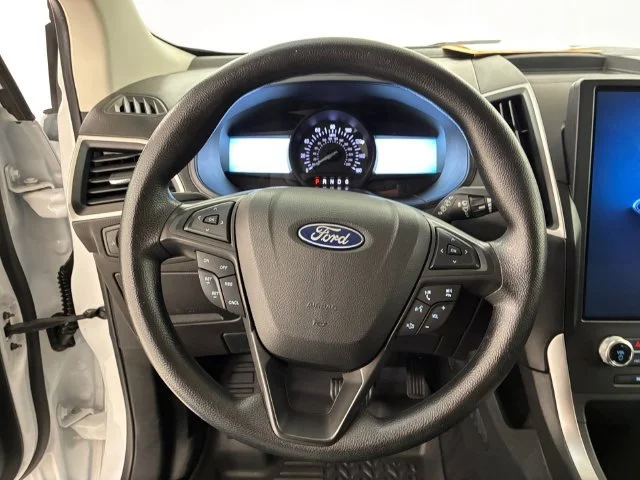 Certified Used 2022 White Ford SE image 22