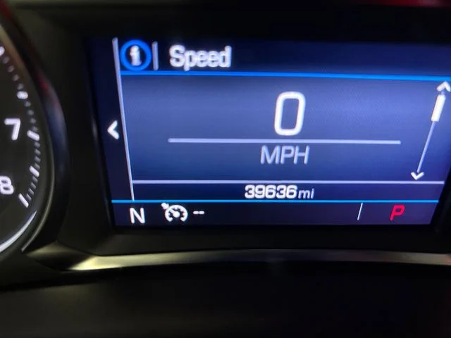 Used 2022  GMC SLE image 18