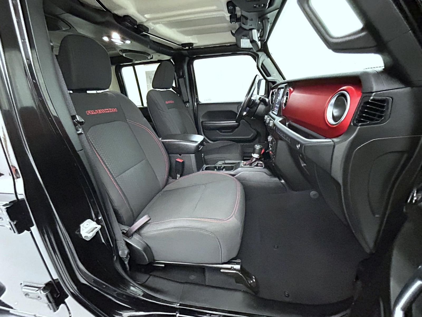 Used 2020 Black Jeep Unlimited Rubicon image 15