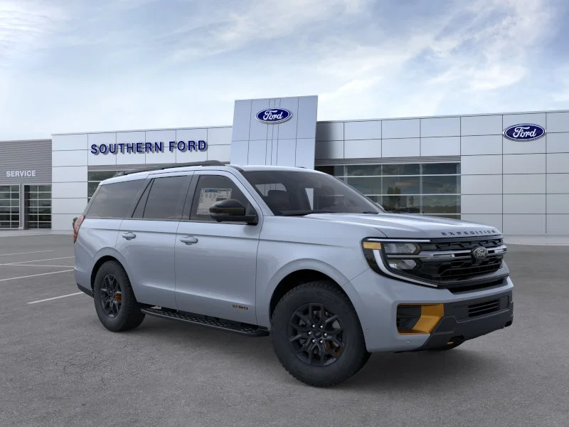 New 2026 Glacier Gray Metallic Tri-Coat Ford Tremor image 31