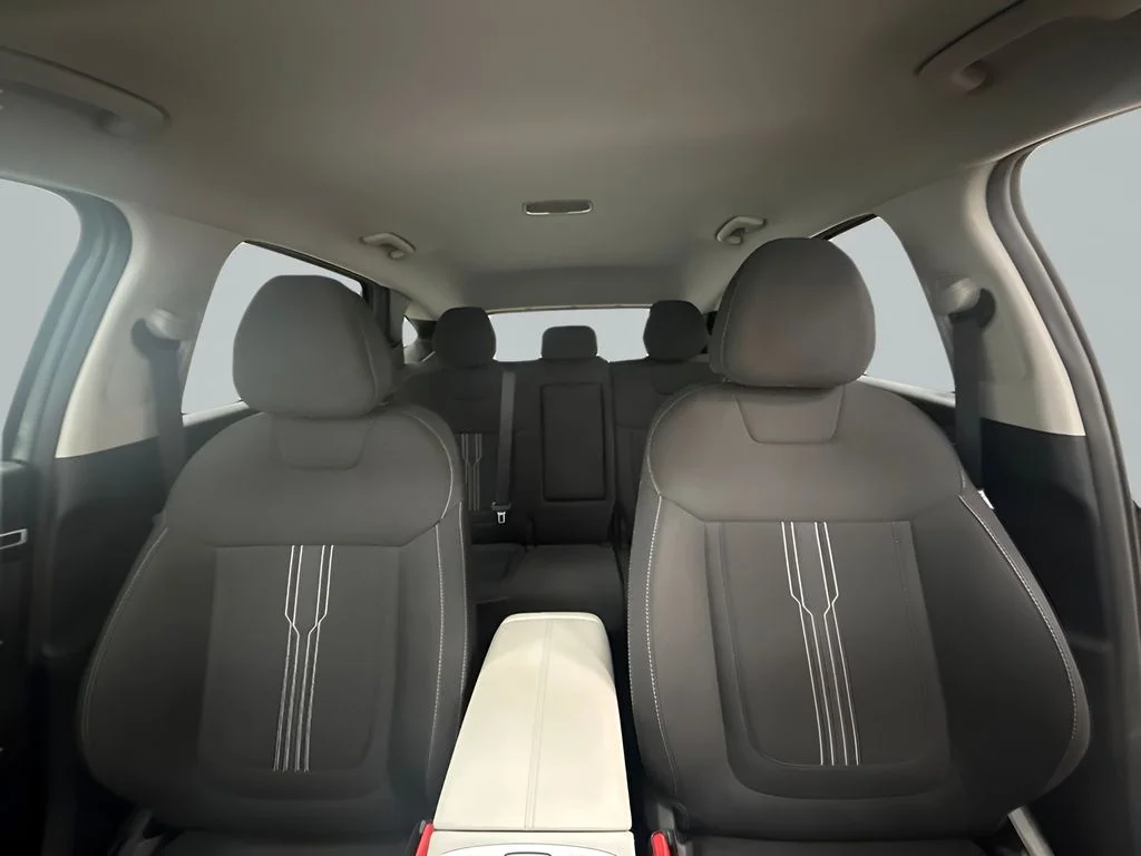 Used 2023 Gray Hyundai SEL image 14