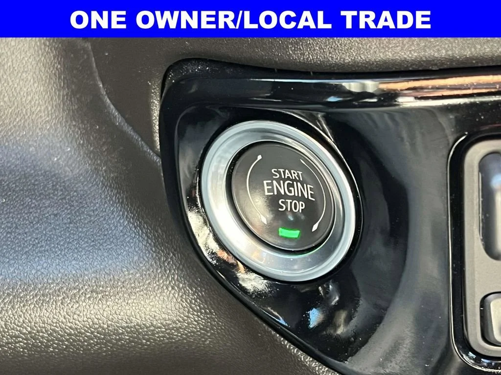 Used 2025 Sterling Gray Metallic Chevrolet High Country image 24