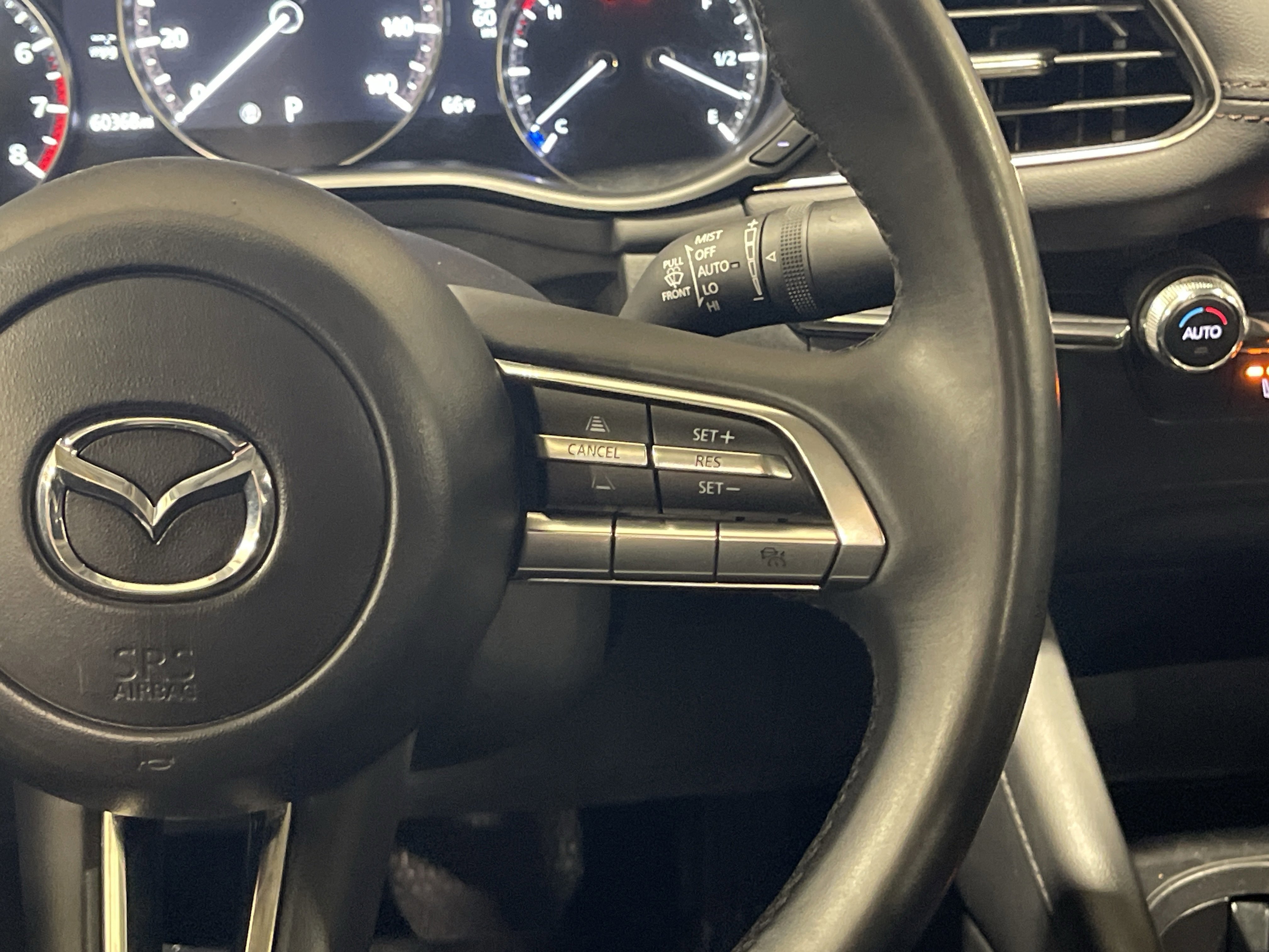 Used 2023 Snowflake White Pearl Mica Mazda 2.5 S Preferred image 18