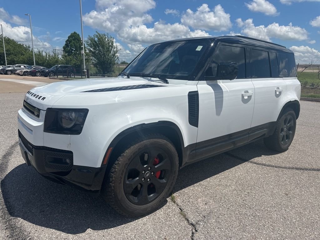 2022 Land Rover Defender X-Dynamic SE's photo