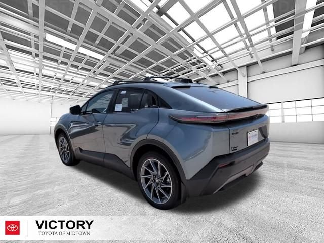 New 2026 Overcast Toyota  XSE image 6