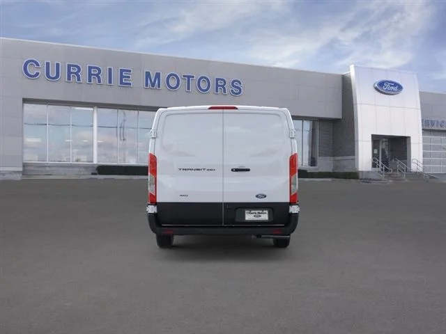 New 2026 Oxford White Ford Base image 5