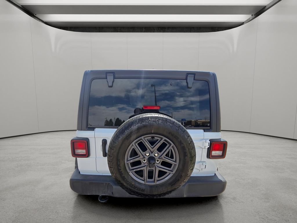 Used 2025 Bright White Clearcoat Jeep Sport S image 4