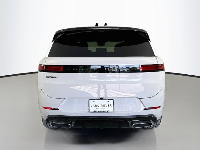 New 2027 Gray Land Rover Dynamic SE image 6