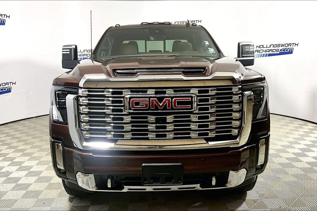Used 2024 Redwood Metallic GMC Denali image 2