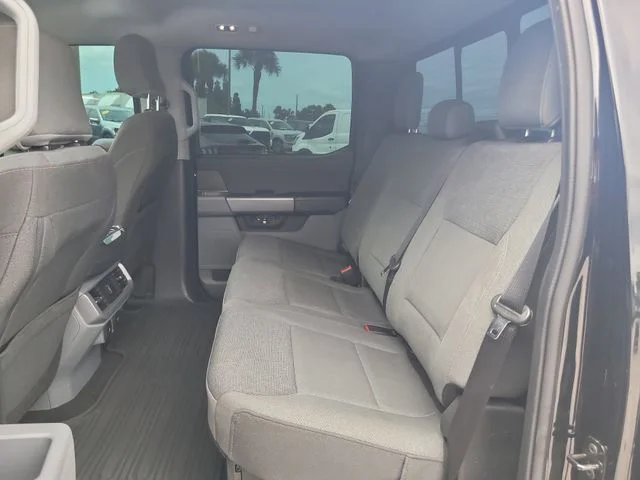 Used 2024 Black Ford XLT image 13