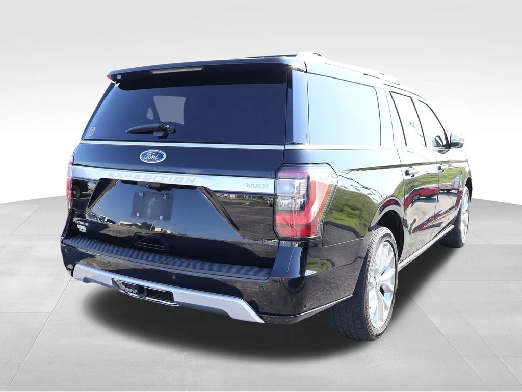 Used 2019 Black Ford Platinum image 12