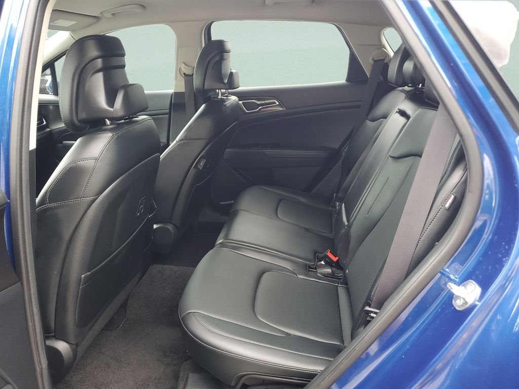 2024 Kia Sportage EX - Photo 10