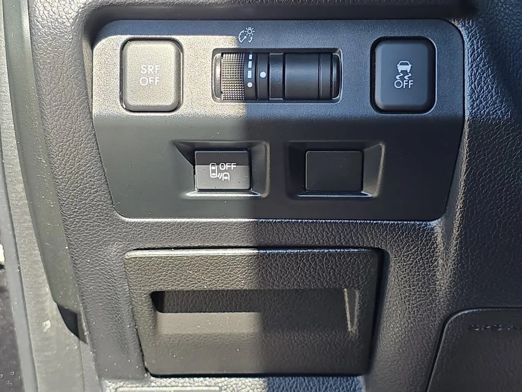 Used 2016 Black Subaru 2.0i Premium image 18