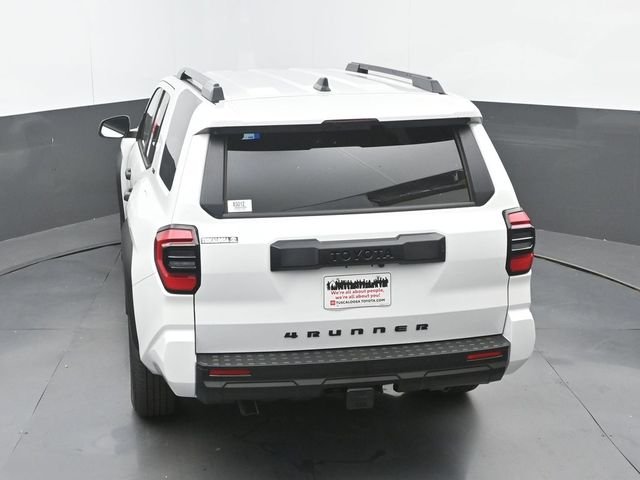 New 2026 Ice Cap Toyota SR5 image 28