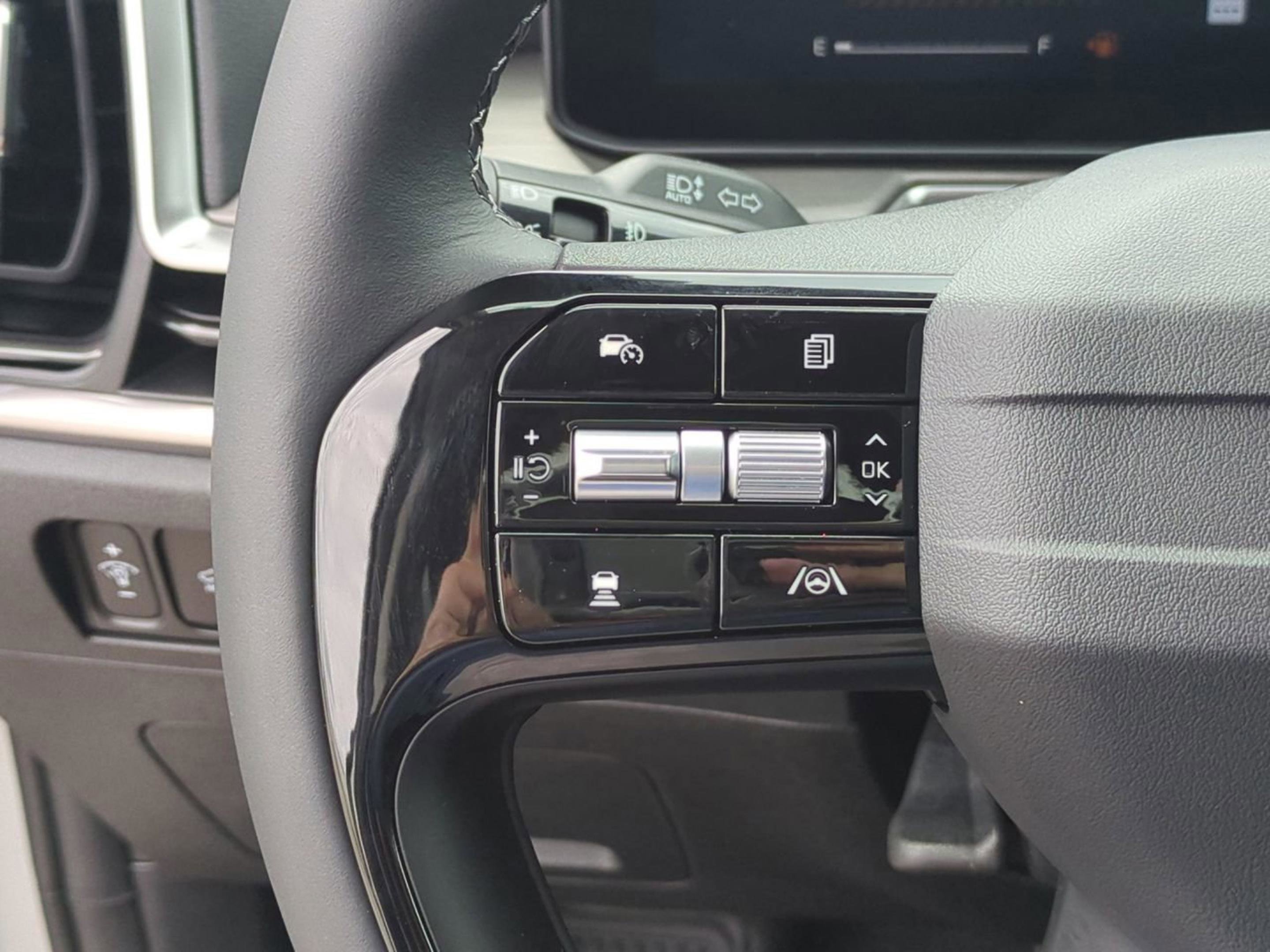 2026 Kia Sorento X-Line EX - Photo 31