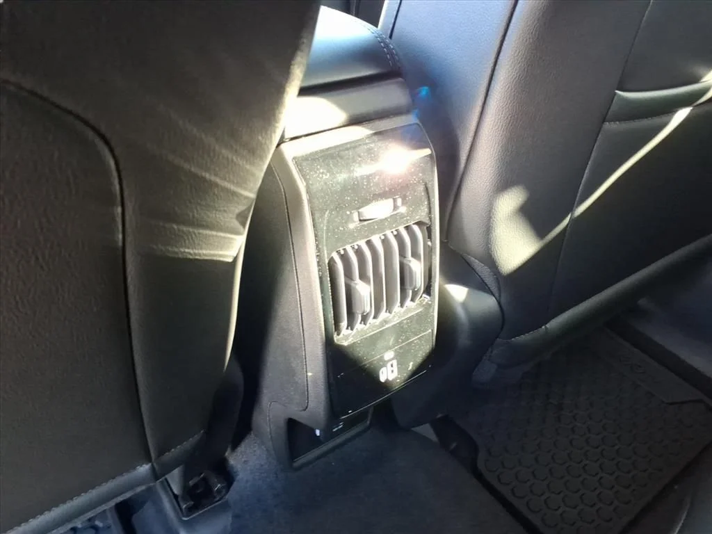 New 2026 Joose Exterior Paint Jeep Latitude image 9