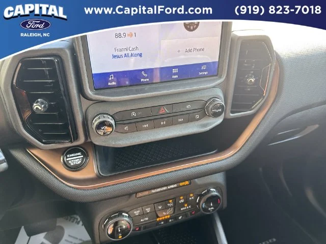 Used 2024 Gray Ford Badlands image 27
