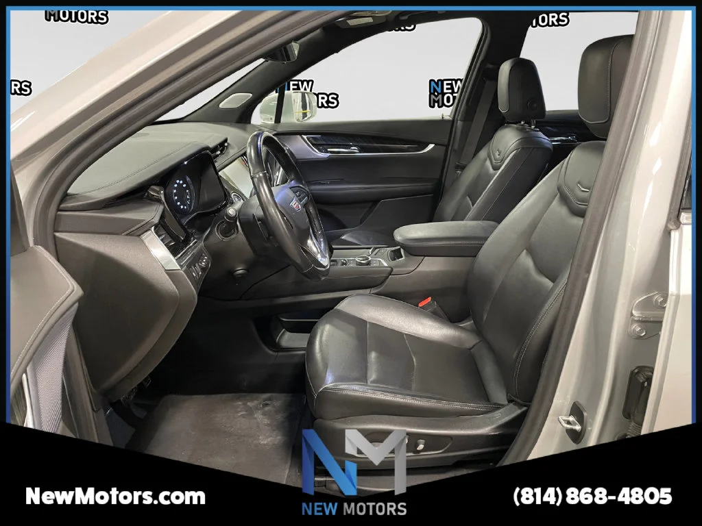 Used 2020 Radiant Silver Metallic Cadillac Premium Luxury image 9
