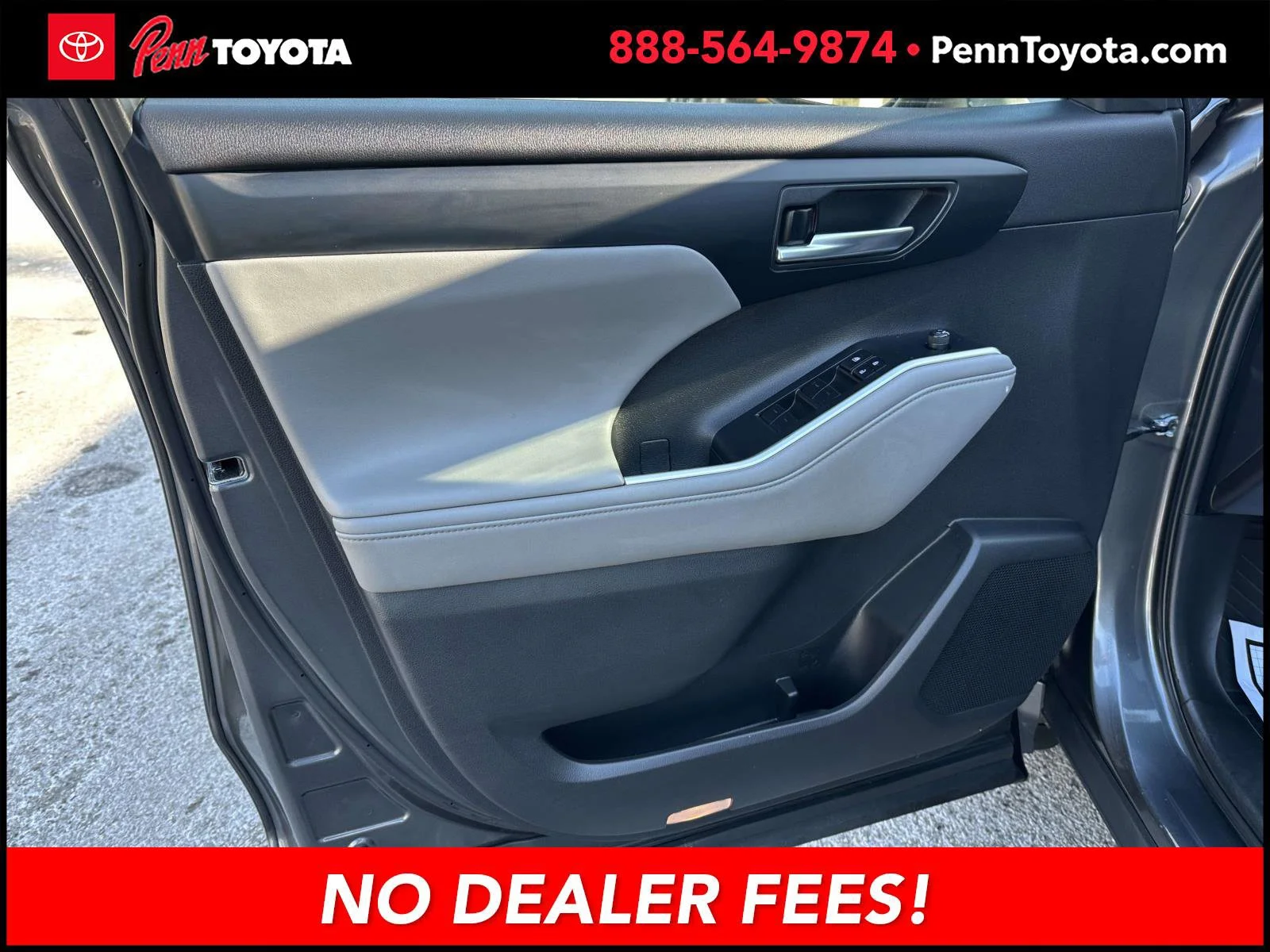 2022 Toyota Highlander XLE - Photo 13