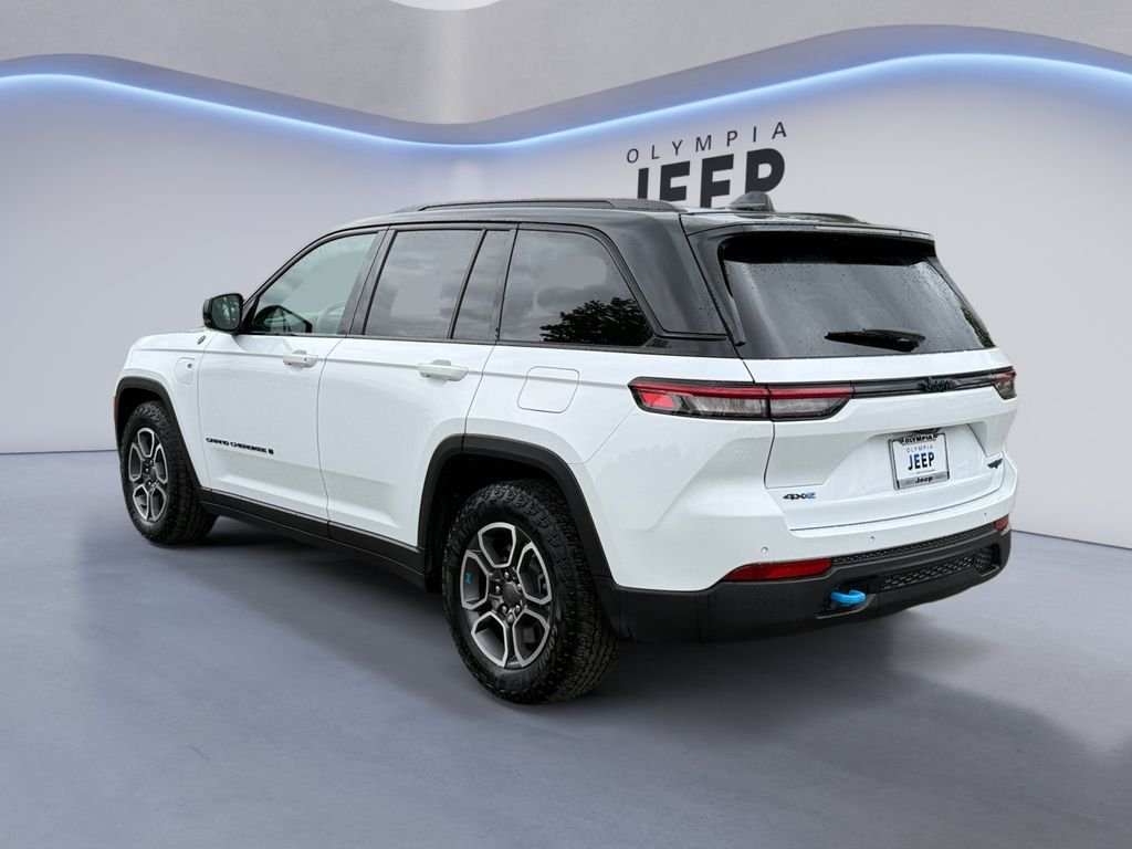Used 2022 White Jeep Trailhawk 4xe image 3