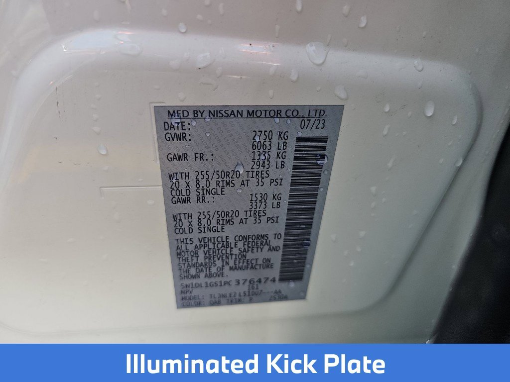 Used 2023 White INFINITI Sensory image 29
