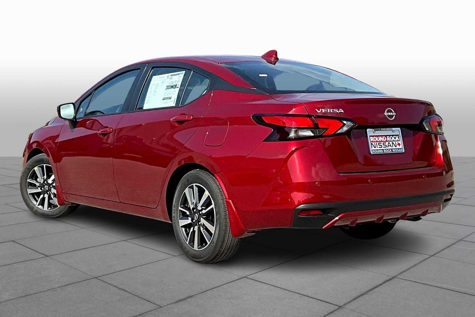 2025 Nissan Versa Sedan SV - Photo 7