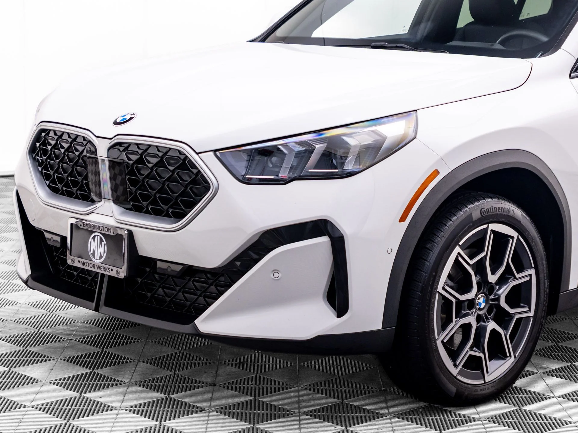 Certified Used 2026 White BMW xDrive28i image 37