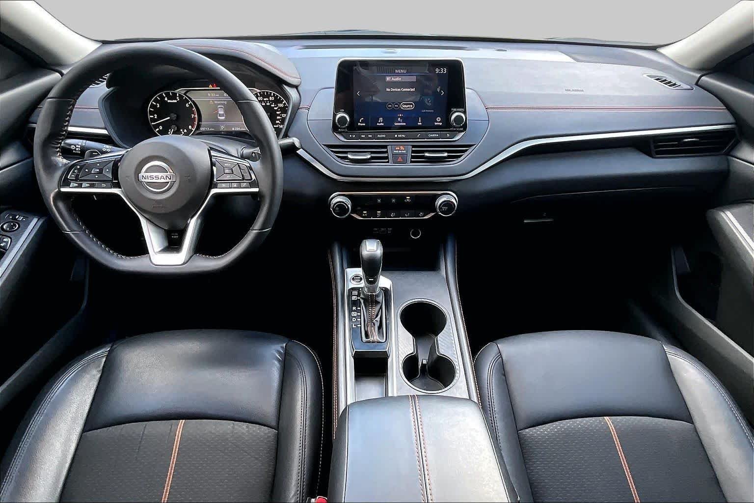 Used 2021 Super Black Nissan 2.5 SR image 15