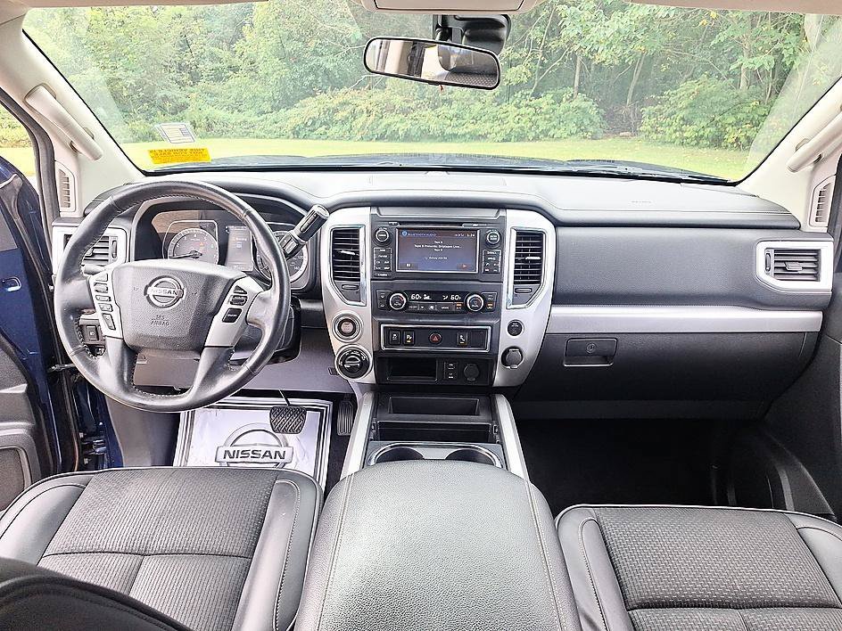 Used 2017 Deep Blue Pearl Nissan PRO-4X image 19