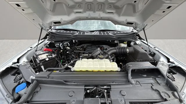 Used 2023 White Ford XL image 33