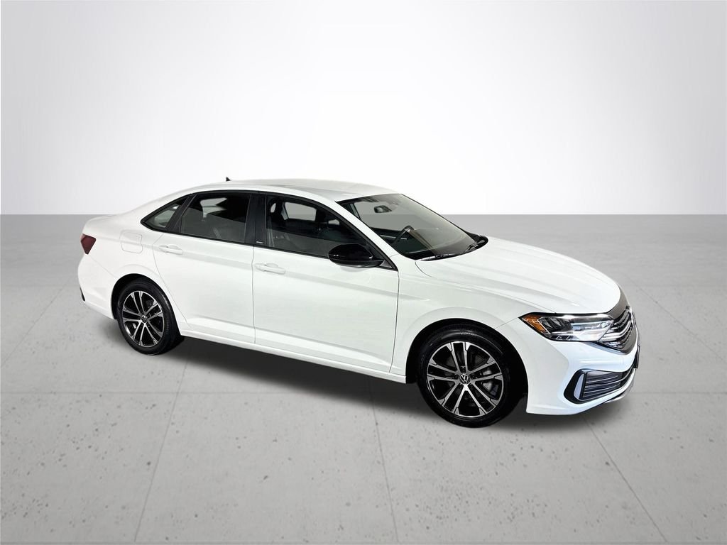Certified Used 2023 Pure White Volkswagen 1.5T Sport image 5