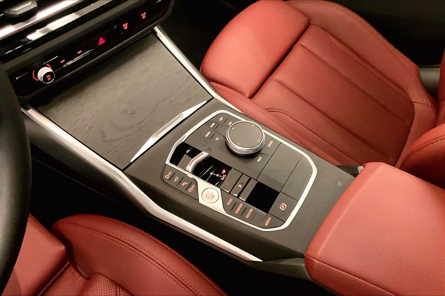 Used 2024 Skyscraper Grey Metallic BMW 330i xDrive image 15