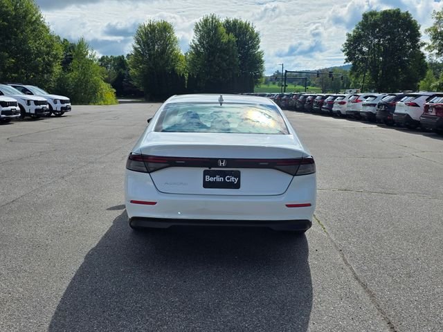 Used 2024 Platinum White Pearl Honda EX image 8