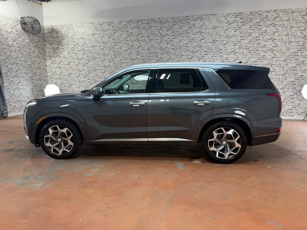 Used 2022 Gray Hyundai Calligraphy image 4
