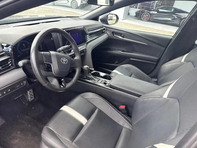 Used 2025 Midnight Black Me Toyota LE image 8