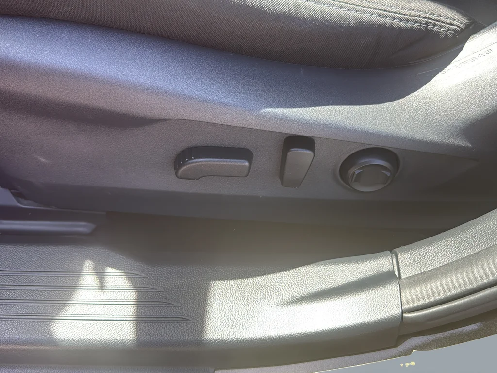 Certified Used 2025 Green Subaru Premium image 27