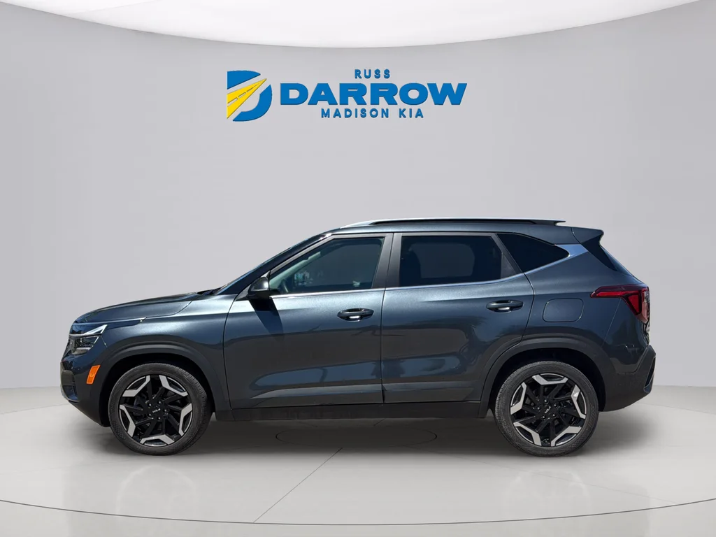 Certified Used 2024 Gravity Gray Kia SX image 2