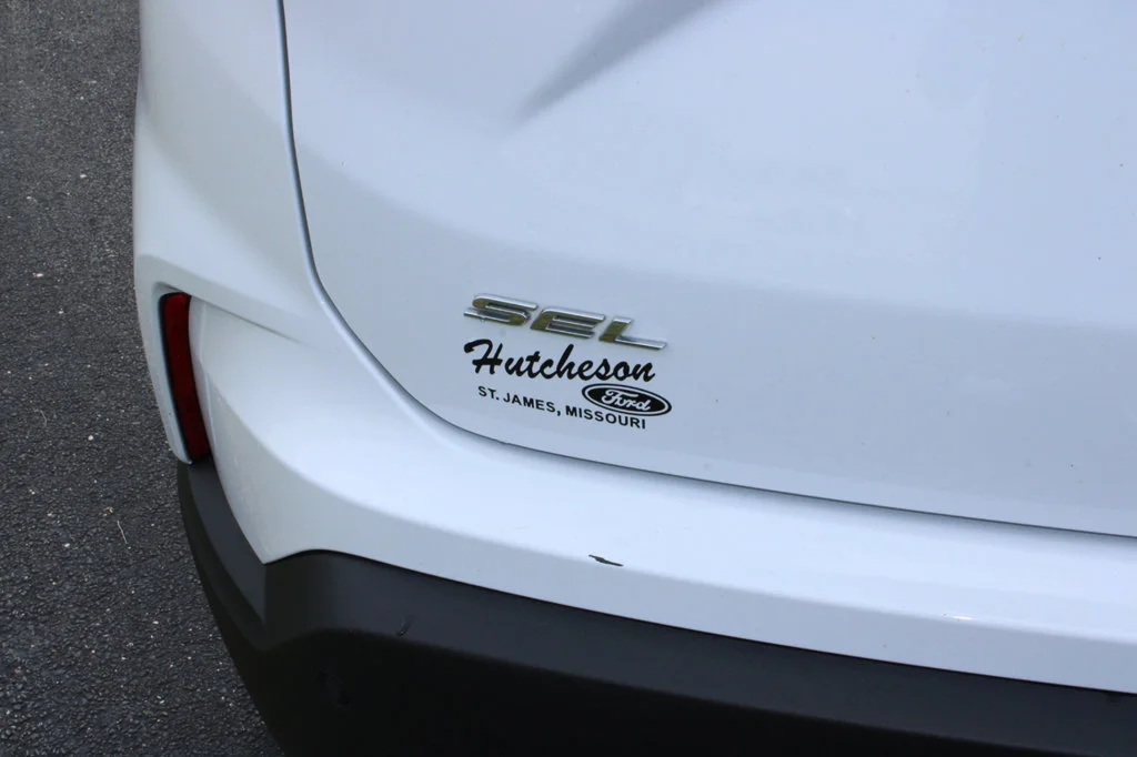 Certified Used 2024 Oxford White Ford SEL image 10