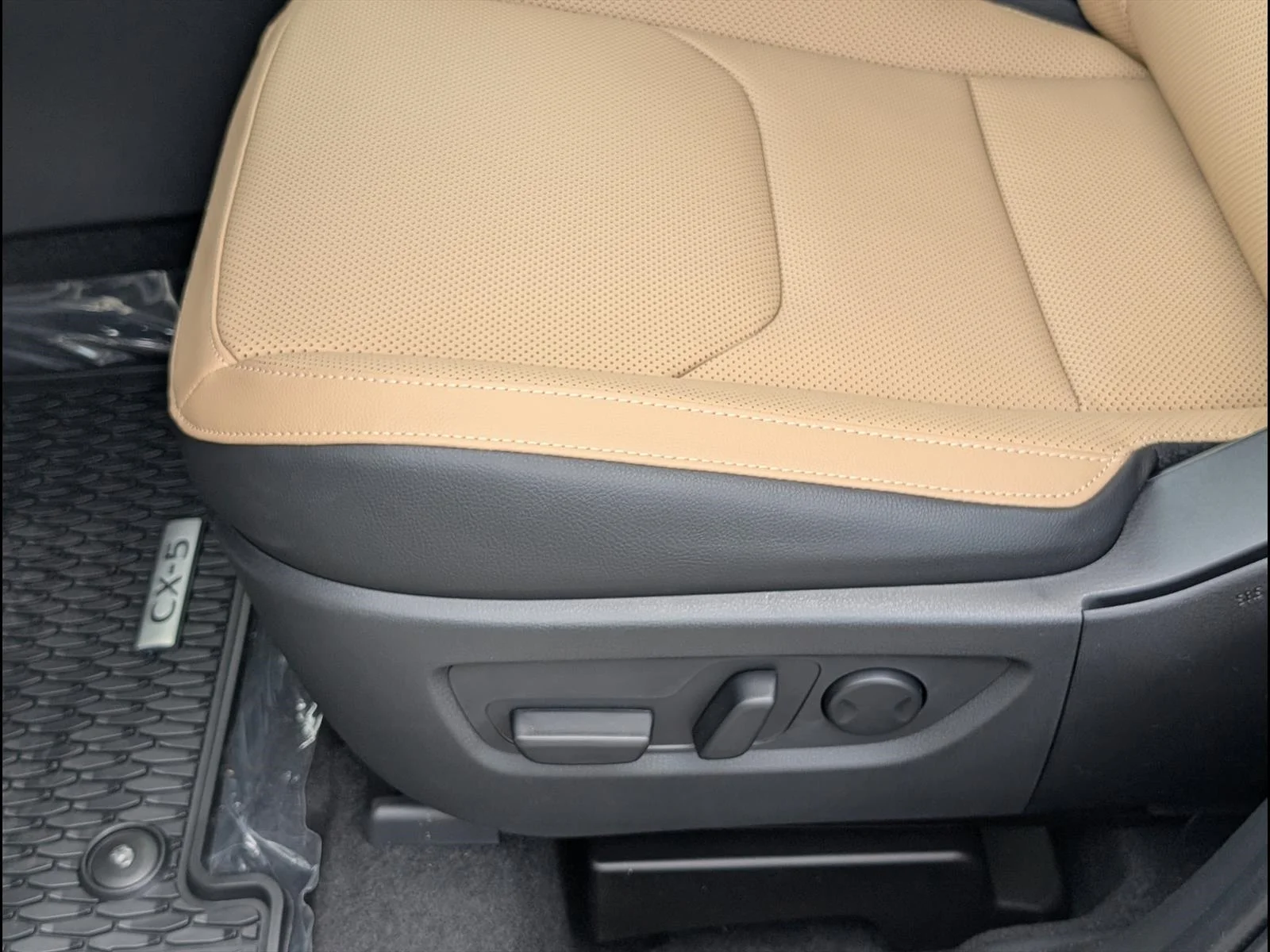 New 2026 Rhodium White Metallic Mazda 2.5 S Premium AWD image 10
