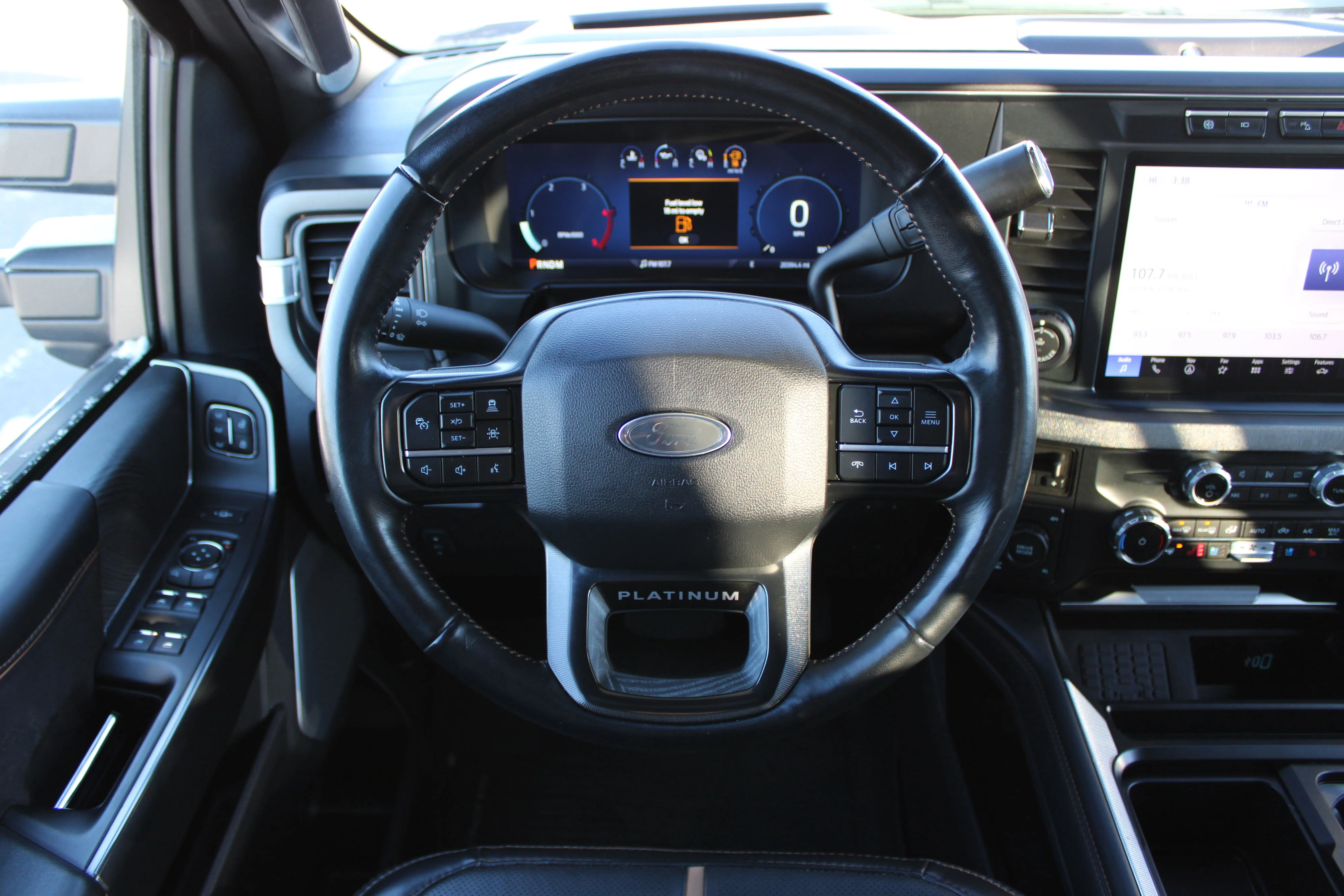 Used 2024 Agate Black Metallic Ford Platinum image 23