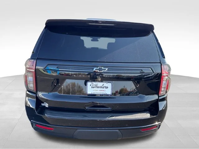 Used 2024 Black Chevrolet Z71 image 4