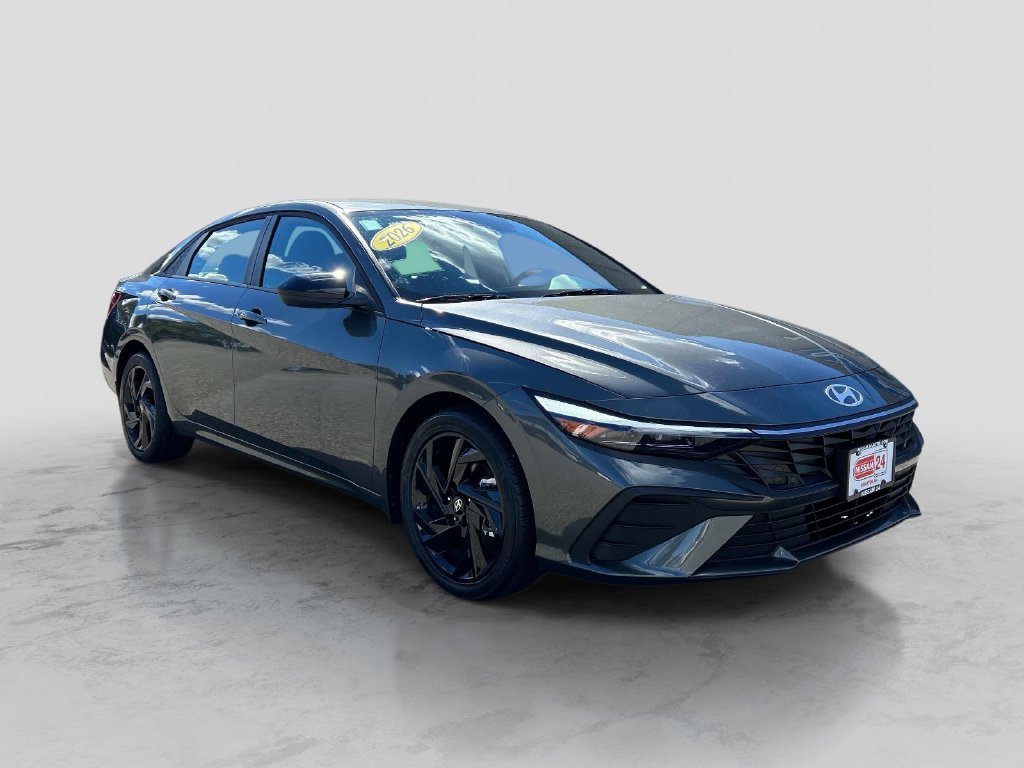 Used 2026 Gray Hyundai SEL Sport image 7
