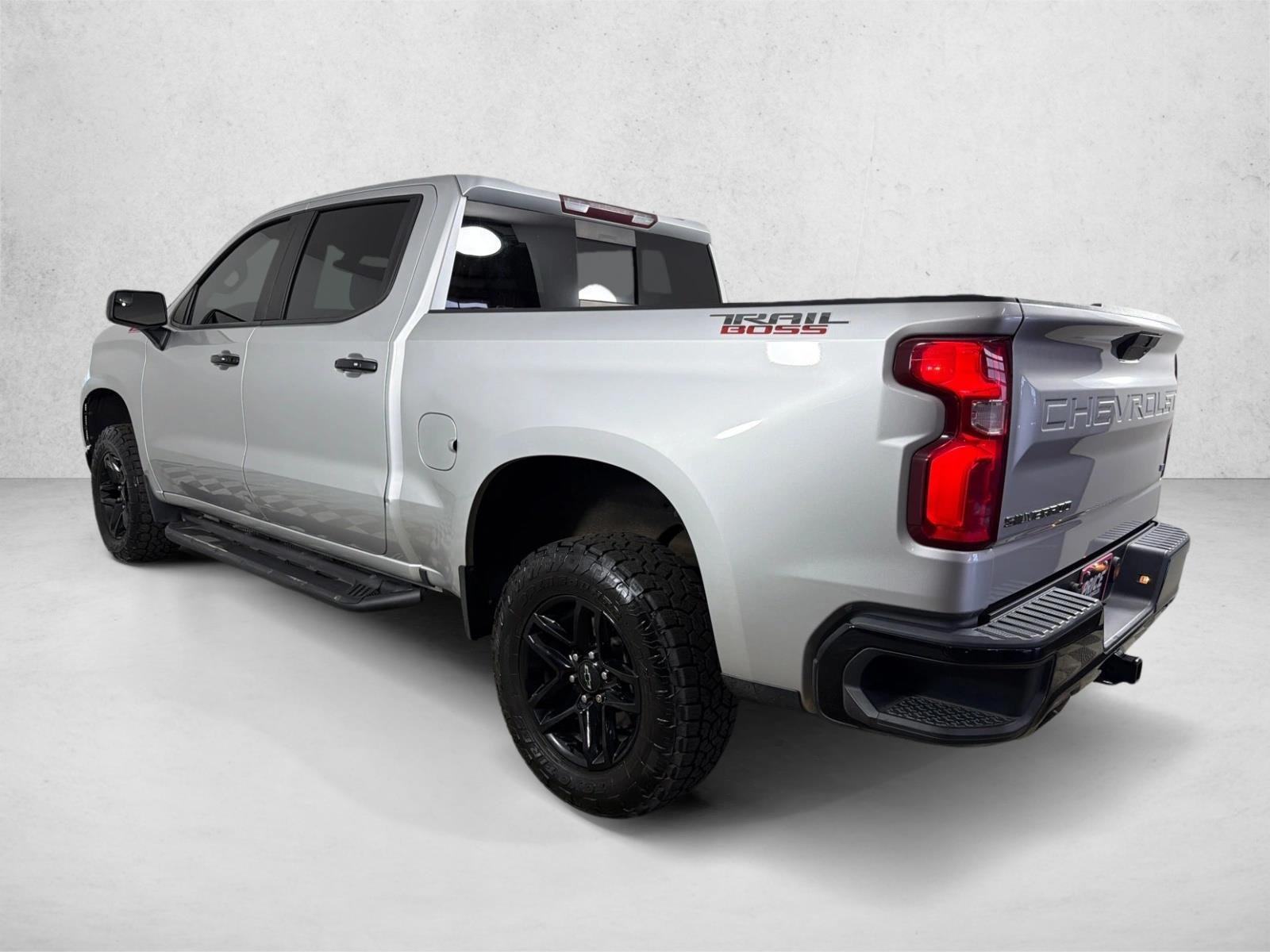 Used 2019 Silver Ice Metallic Chevrolet LT Trail Boss image 5