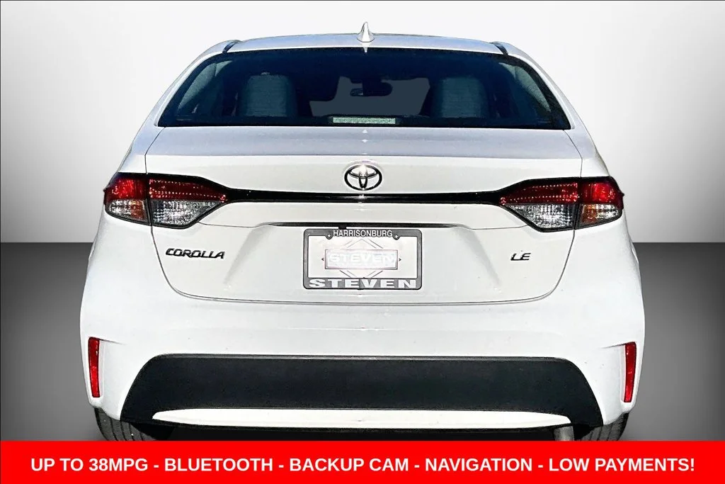 Used 2020 White Toyota LE image 5