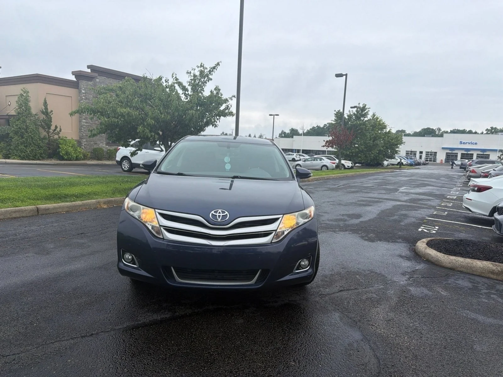Used 2015 Parisian Night Pearl Toyota LE image 3