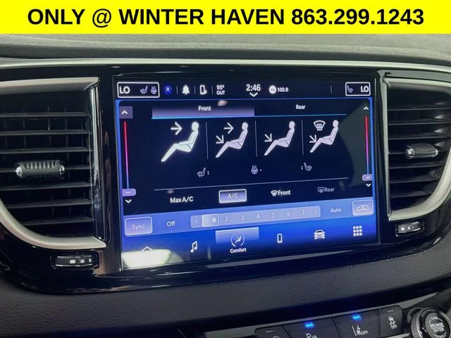 Used 2024 Red Chrysler Touring L image 15